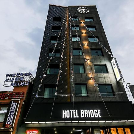 Hotel Bridge Busan Buitenkant foto