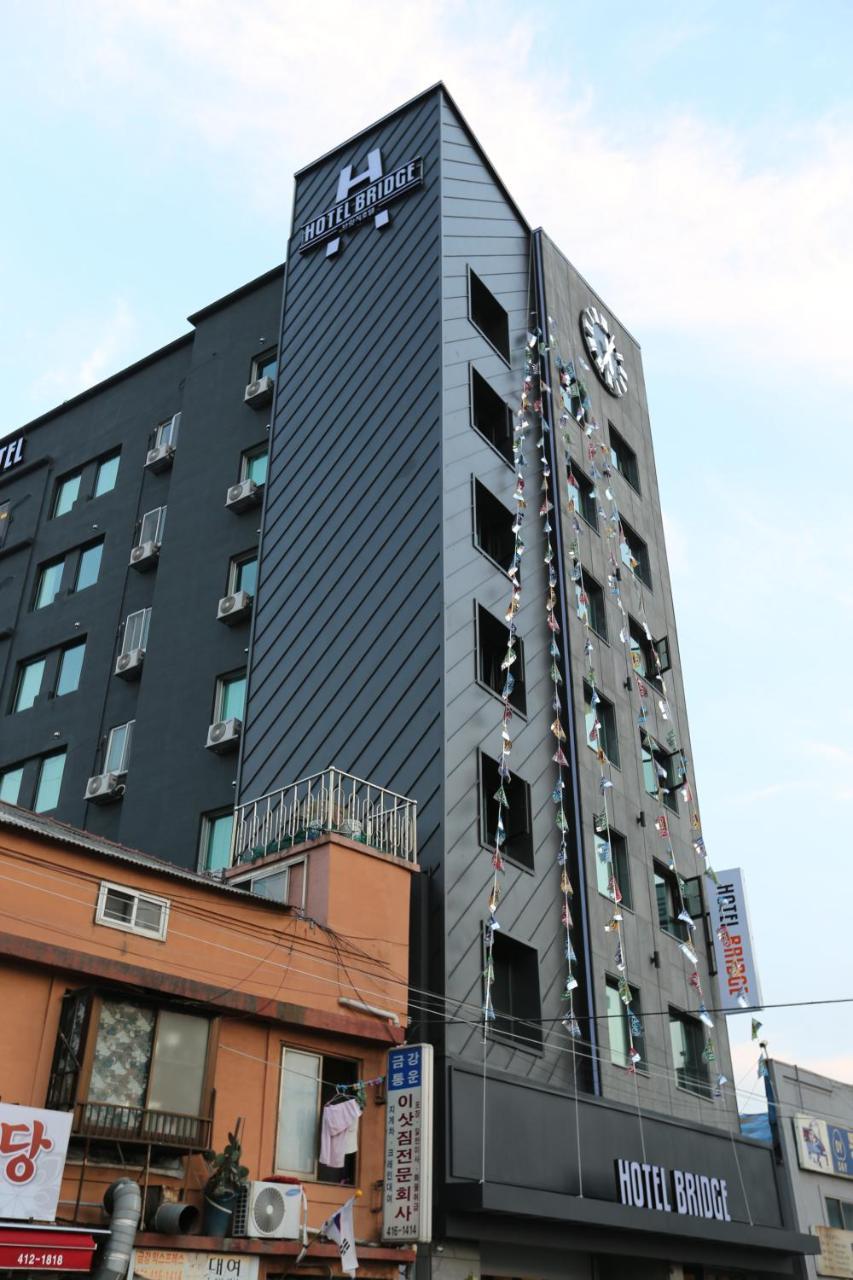 Hotel Bridge Busan Buitenkant foto